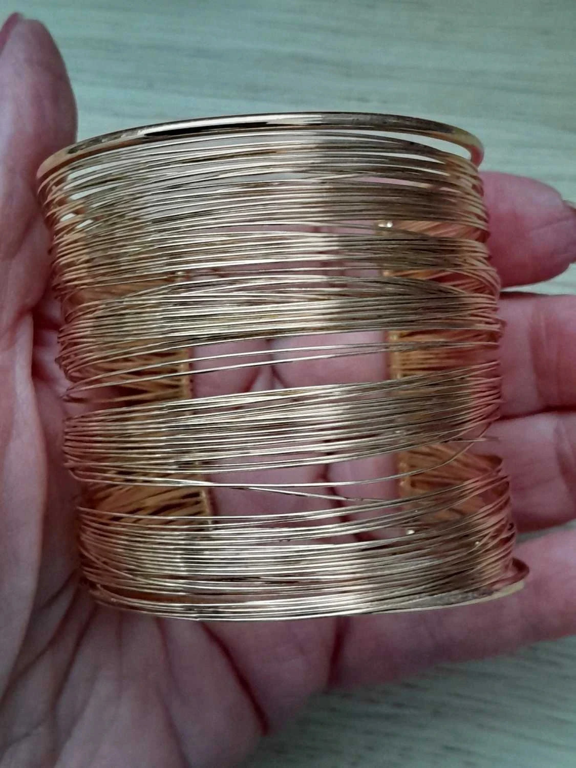 Metalen armband, gouden filamenten, verstelbaar, Boheemse stijl – photo 5